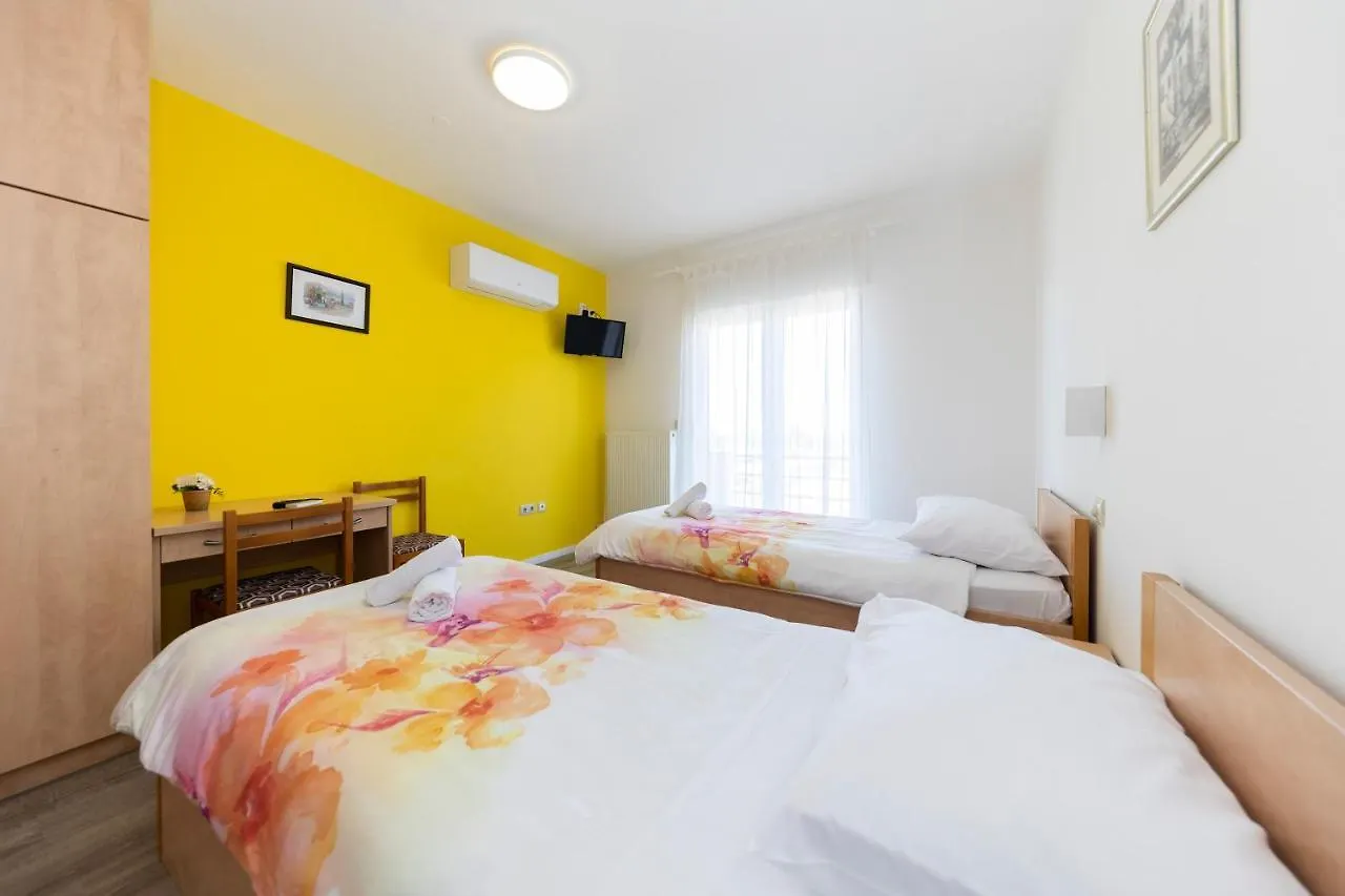 Guest house Guesthouse Villa Irena Zadar