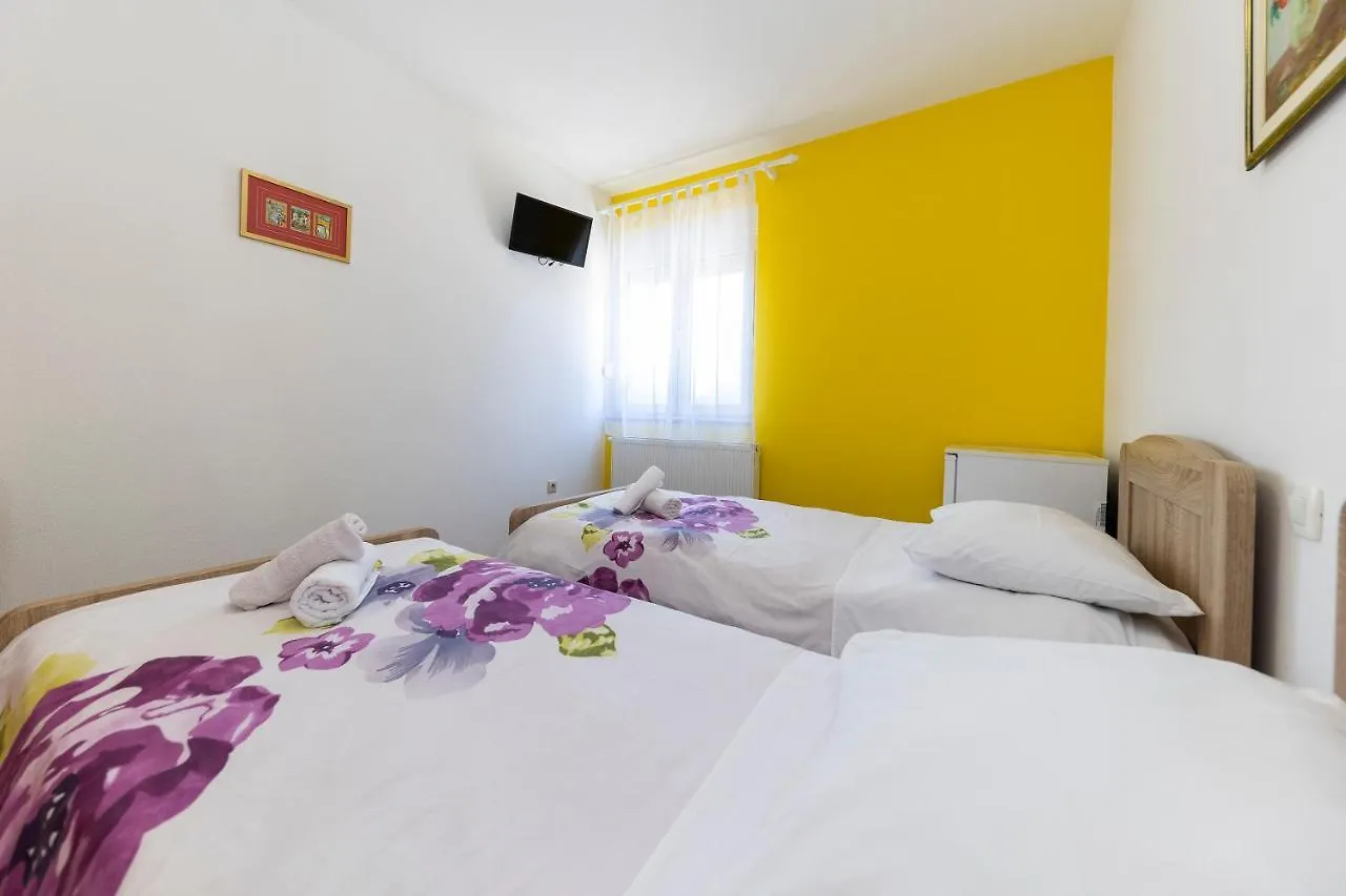 Guest house Guesthouse Villa Irena Zadar