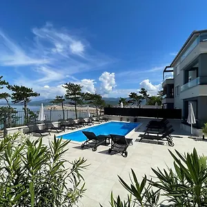 luxury-apartments-punta-silo.primorje-gorskikotar.com/