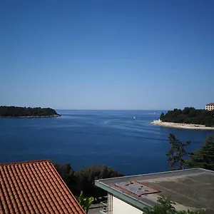 apartments-villa-bartol.pula-hotels.org/